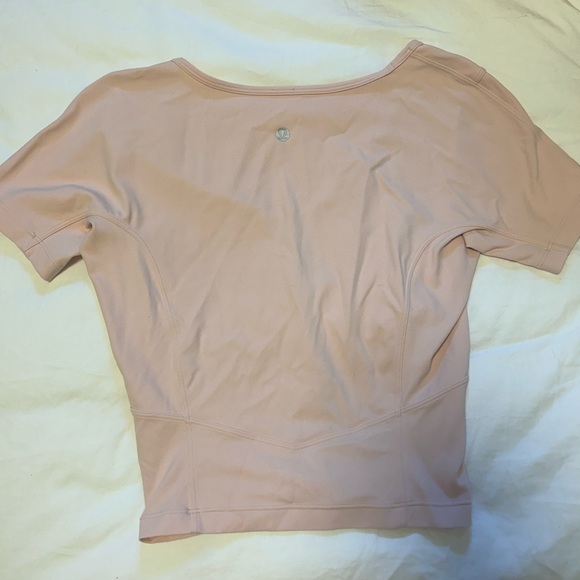 lululemon nulu cropped slim yoga short sleeve - pink mist size 4 crop top - Picture 9 of 13